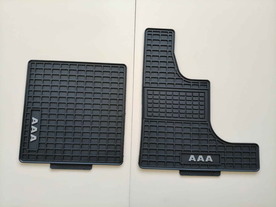 Kenworth k200 floor mats