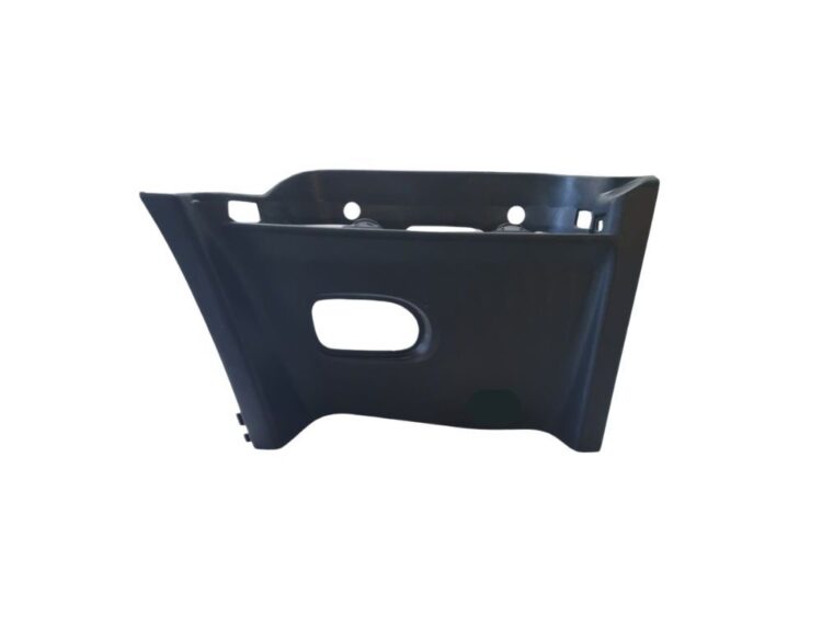 STEP PANEL R/H WITH HOLE
